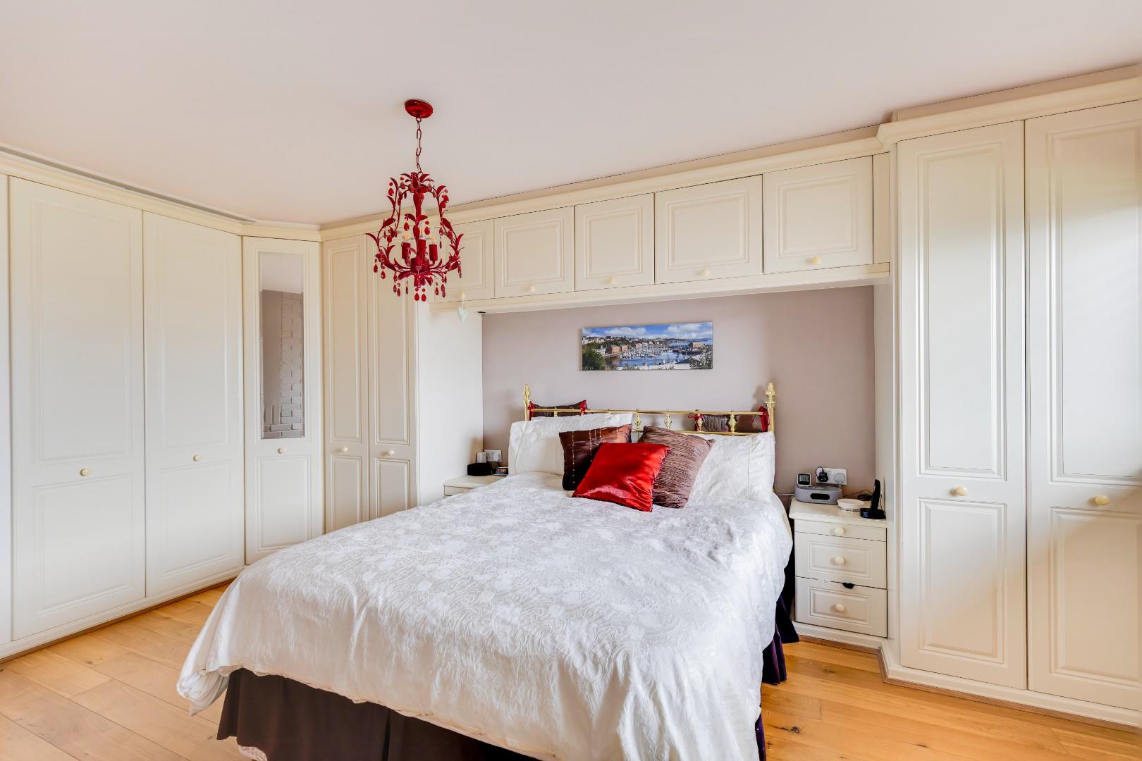 Chapel Road, Wick, Nr Cowbridge, Vale of Glamorgan,  CF71 7QJ
